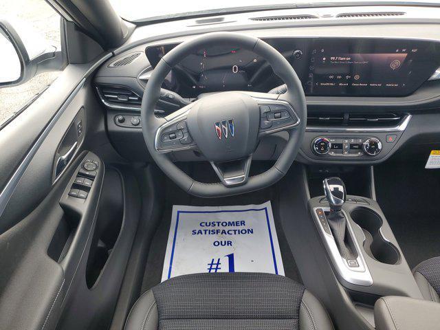 new 2025 Buick Envista car
