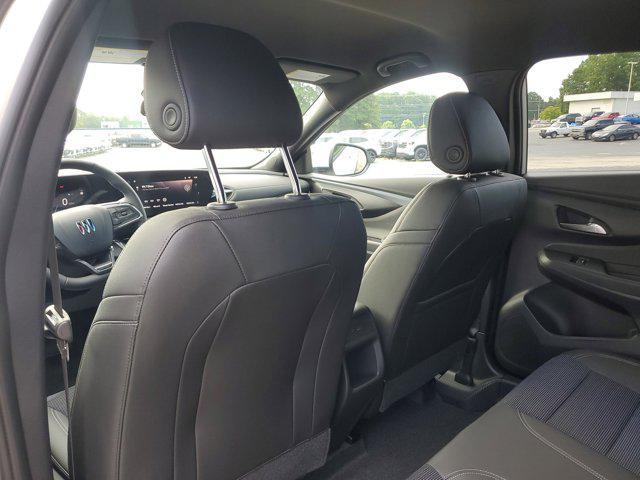 new 2025 Buick Envista car