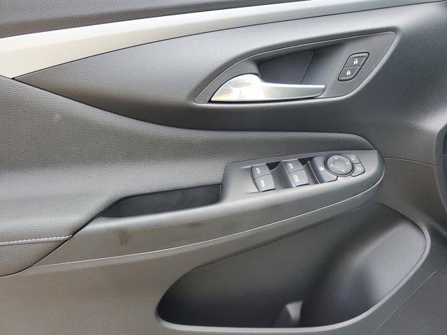 new 2025 Buick Envista car