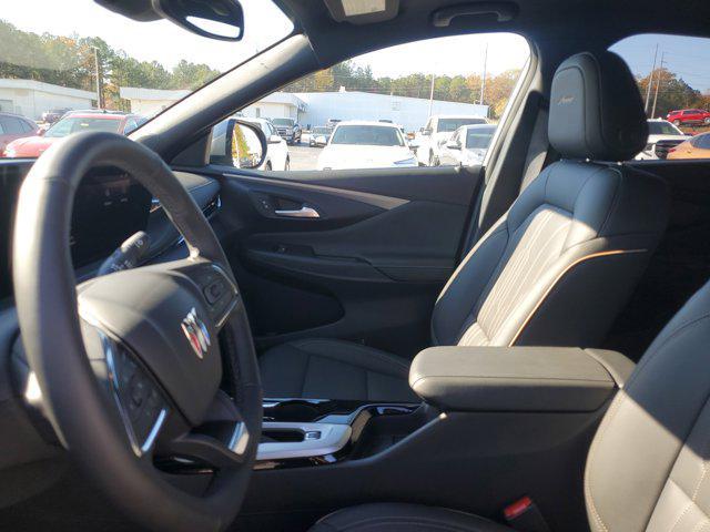 new 2025 Buick Envista car