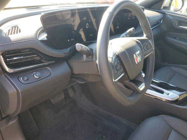 new 2025 Buick Envista car