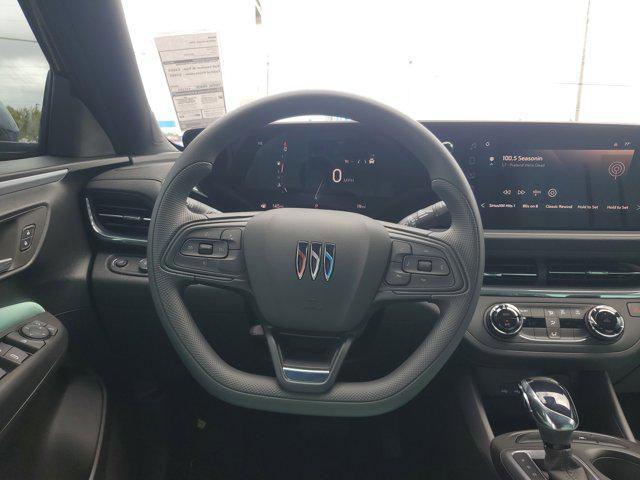 new 2025 Buick Envista car