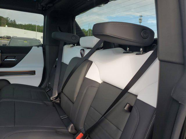 new 2025 GMC HUMMER EV Pickup car