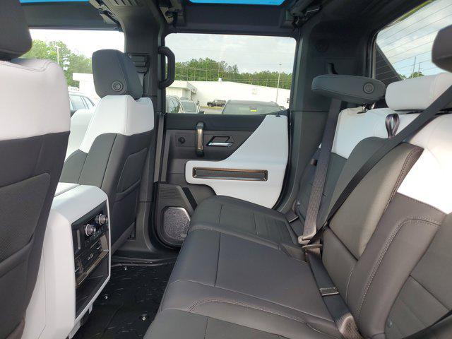 new 2025 GMC HUMMER EV Pickup car