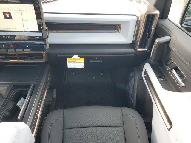 new 2025 GMC HUMMER EV Pickup car