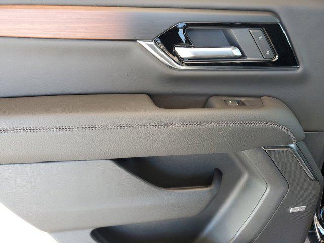 new 2025 GMC Yukon car