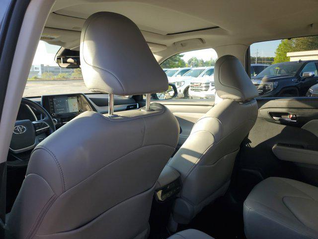 used 2022 Toyota Highlander car, priced at $34,937