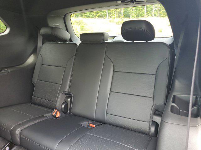 new 2025 Buick Enclave car