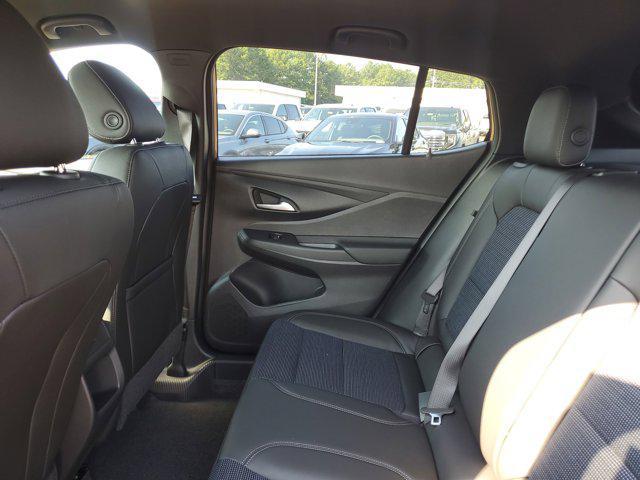 new 2025 Buick Envista car