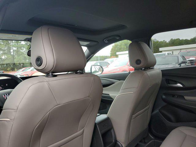 new 2025 Buick Envista car