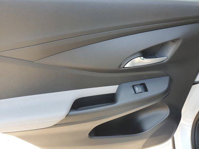 new 2025 Buick Envista car