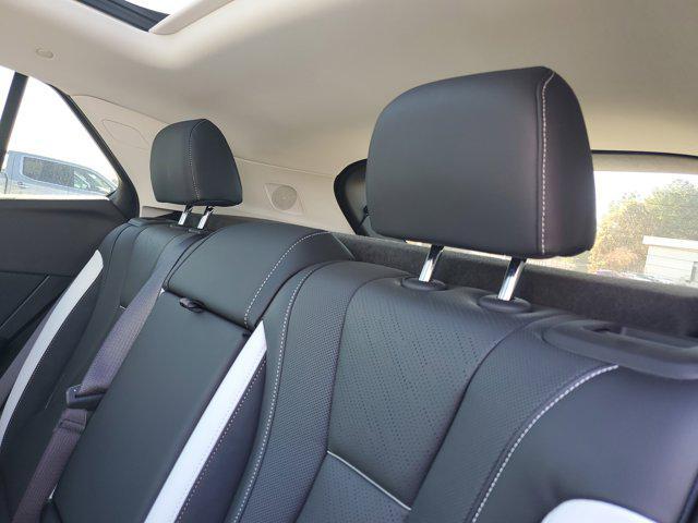 new 2025 Buick Envision car