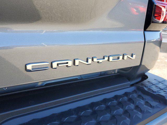 new 2025 GMC Canyon car