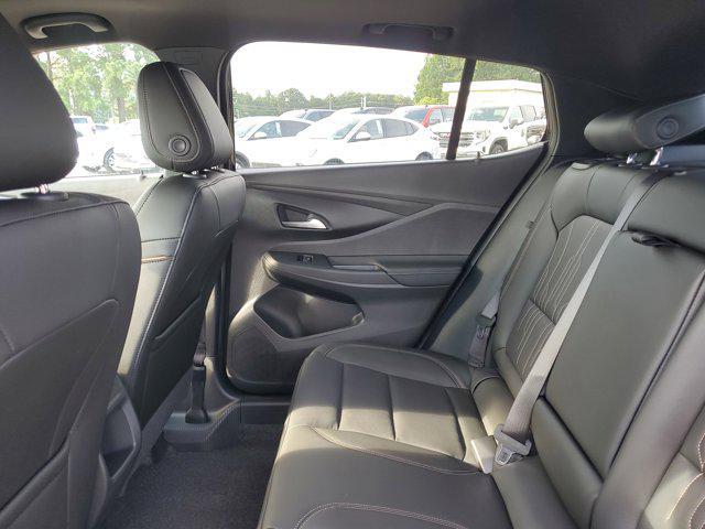 new 2025 Buick Envista car