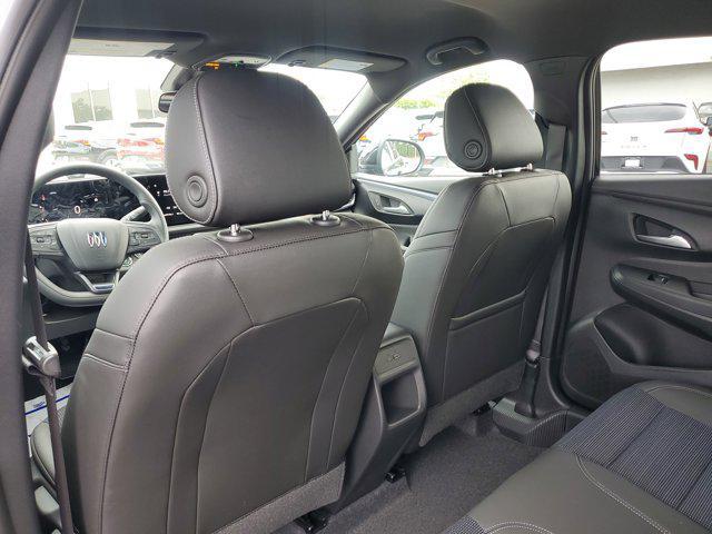 new 2025 Buick Envista car