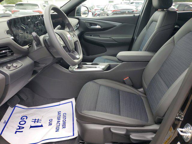 new 2025 Buick Envista car