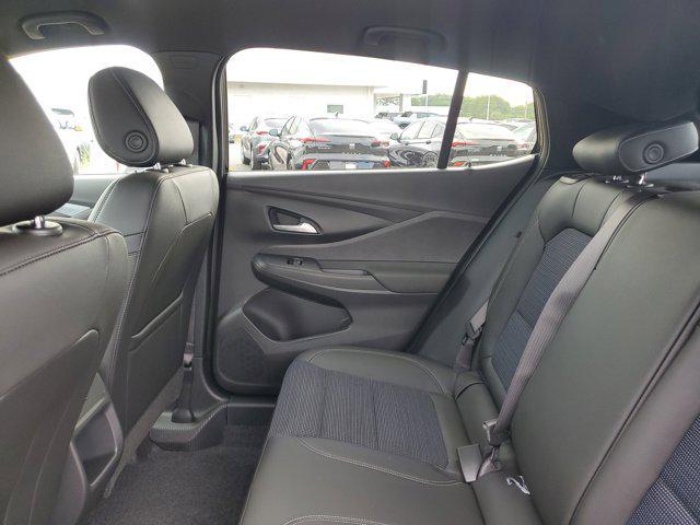 new 2025 Buick Envista car