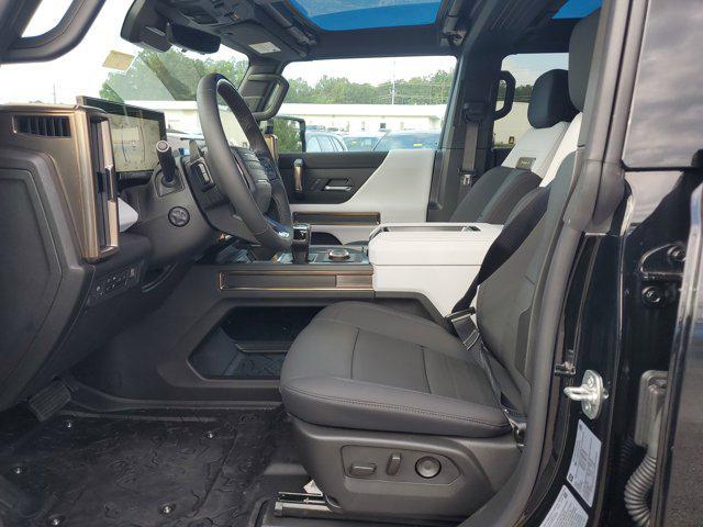 new 2025 GMC HUMMER EV Pickup car