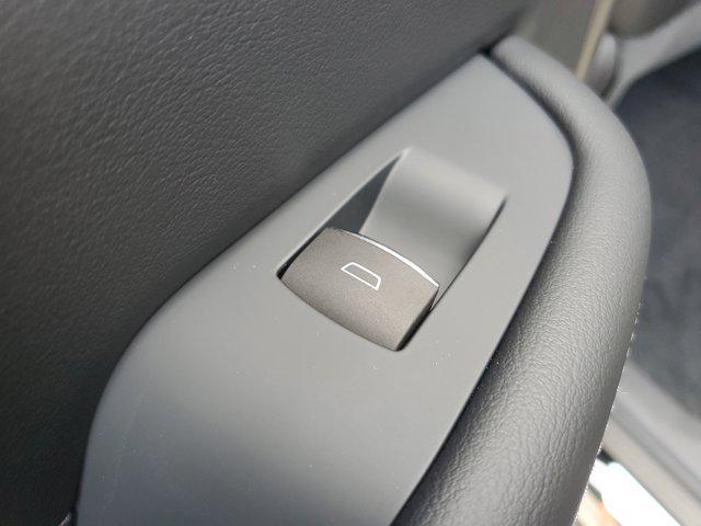 new 2025 Buick Enclave car