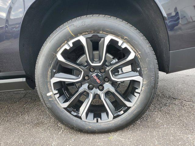 new 2025 GMC Yukon XL car