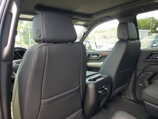 new 2025 GMC Yukon car