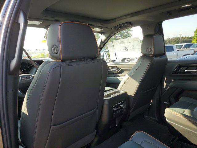 new 2025 GMC Yukon XL car