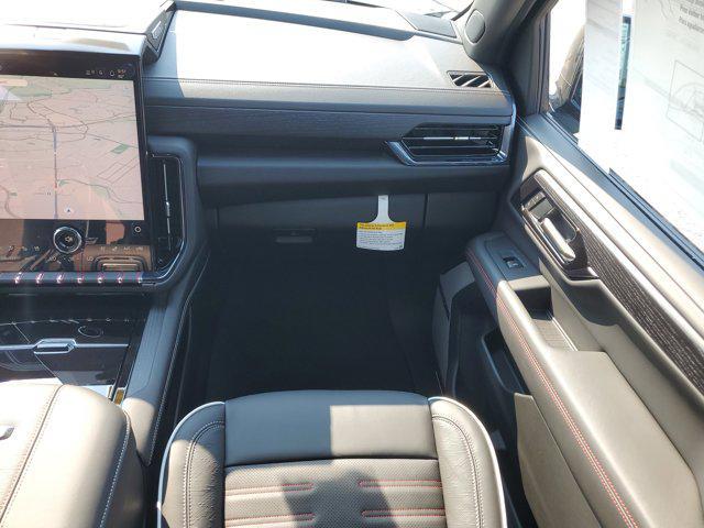 new 2025 GMC Yukon car