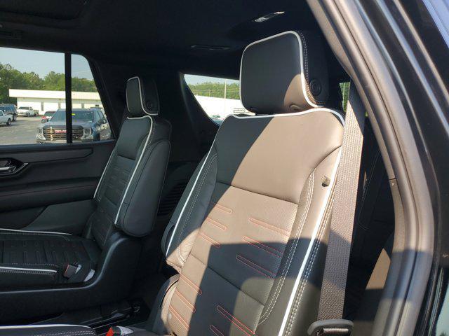 new 2025 GMC Yukon car