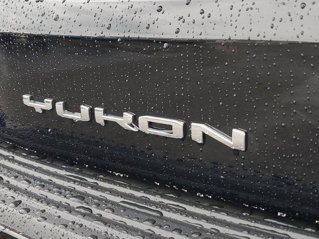 new 2025 GMC Yukon XL car