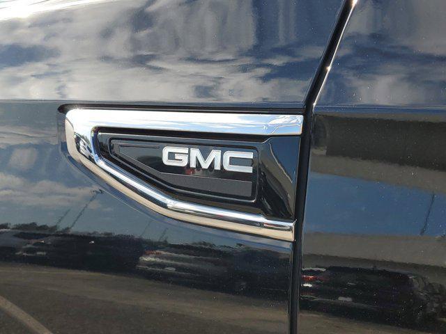 used 2023 GMC Yukon car, priced at $52,998