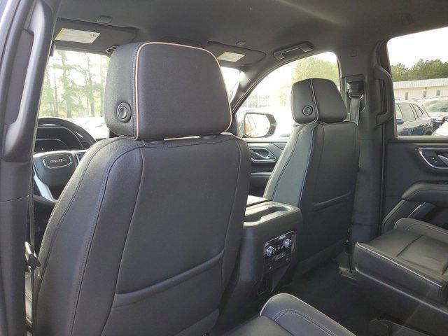 used 2023 GMC Yukon car, priced at $52,998