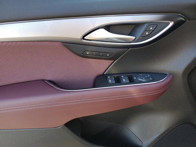 new 2025 Buick Envision car