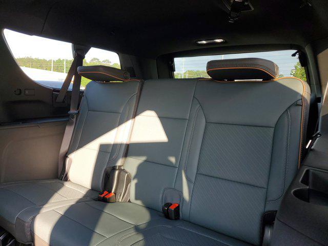 new 2025 GMC Yukon XL car