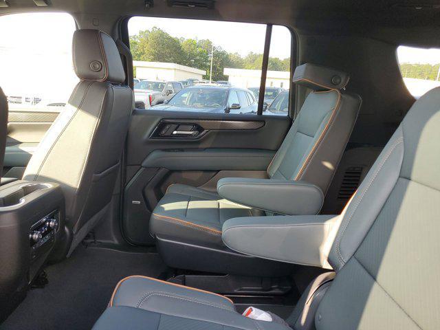 new 2025 GMC Yukon XL car