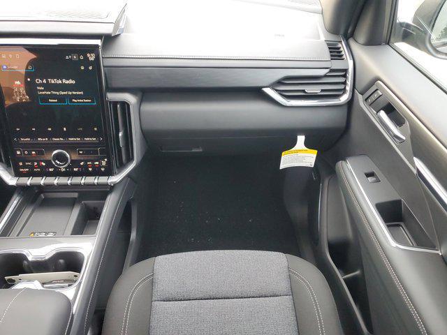 new 2025 GMC Acadia car