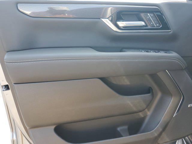 new 2025 GMC Yukon XL car