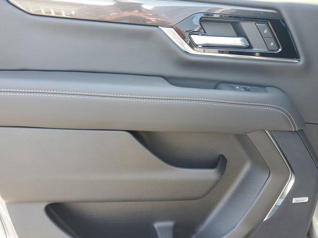 new 2025 GMC Yukon XL car