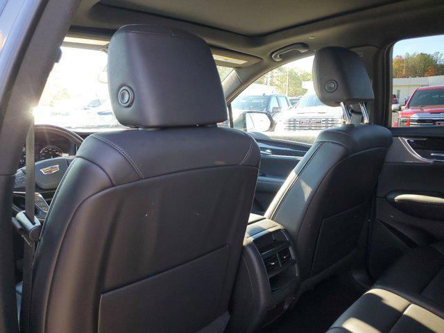 used 2023 Cadillac XT5 car, priced at $30,891