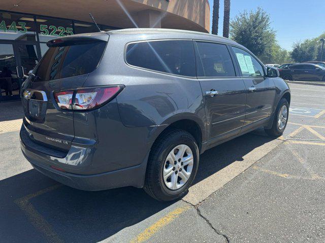 used 2014 Chevrolet Traverse car, priced at $13,995