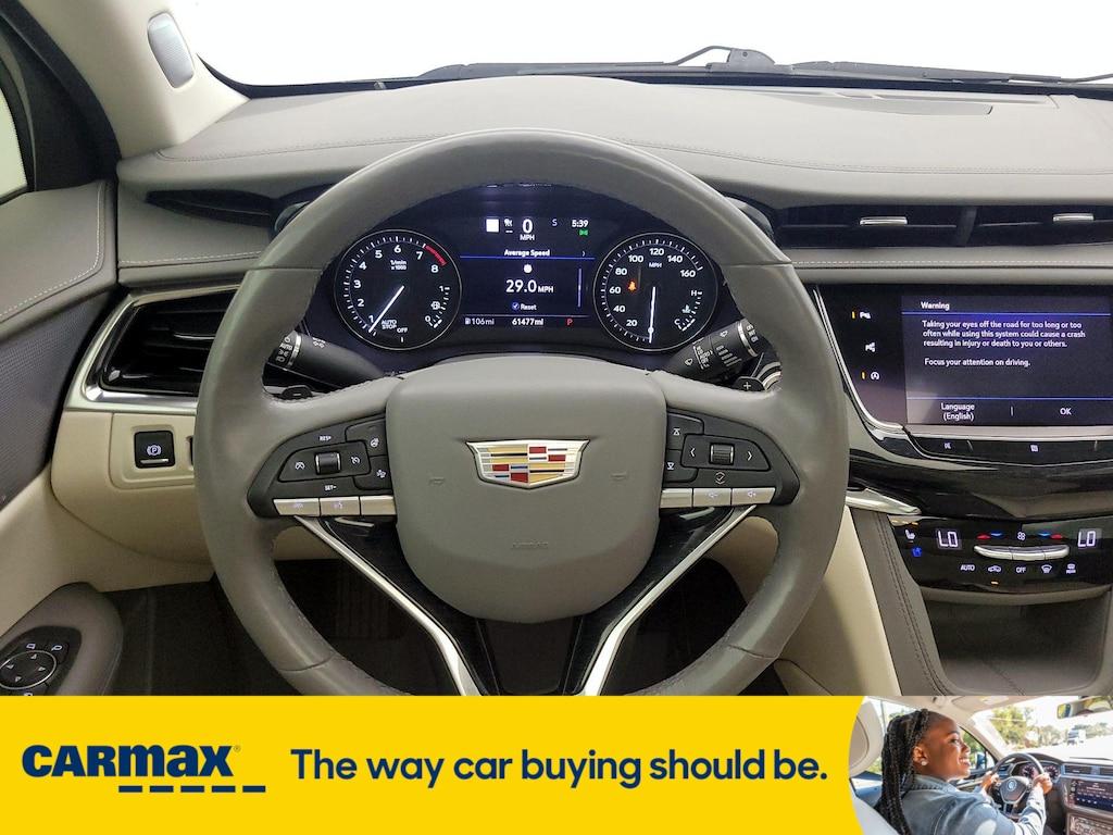 used 2020 Cadillac XT6 car, priced at $29,998