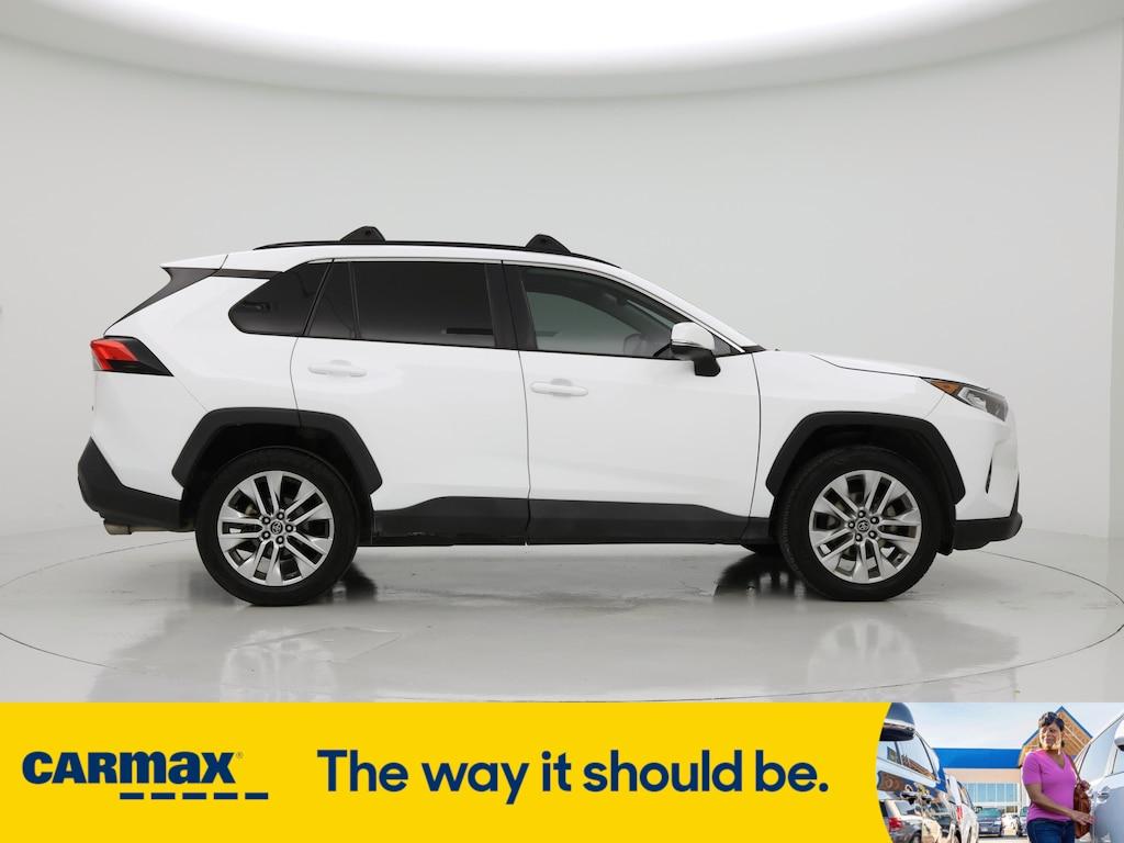 used 2020 Toyota RAV4 car, priced at $26,998