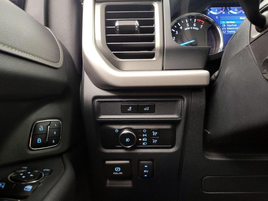 used 2024 Ford Expedition car, priced at $53,998