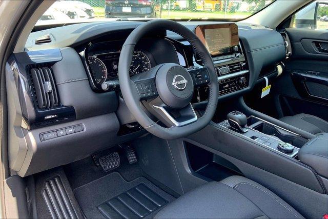 new 2025 Nissan Pathfinder car, priced at $43,775