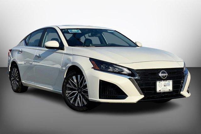 new 2025 Nissan Altima car, priced at $32,685