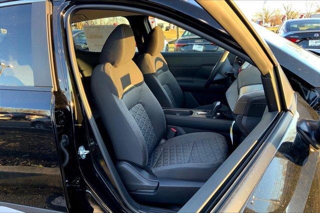 new 2025 Nissan Kicks car, priced at $28,020