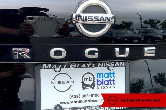 used 2021 Nissan Rogue car, priced at $21,998