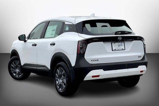 new 2025 Nissan Kicks car, priced at $25,685