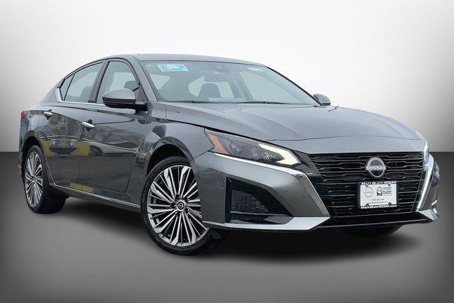 new 2025 Nissan Altima car, priced at $37,180