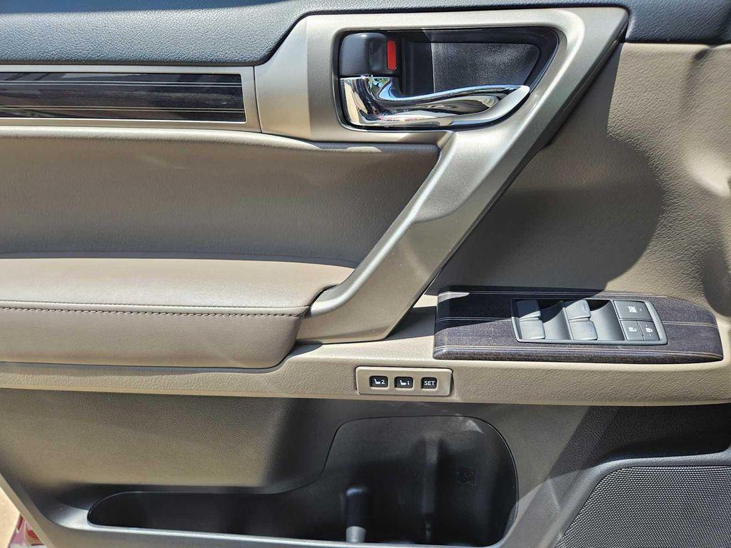 used 2020 Lexus GX 460 car, priced at $47,995
