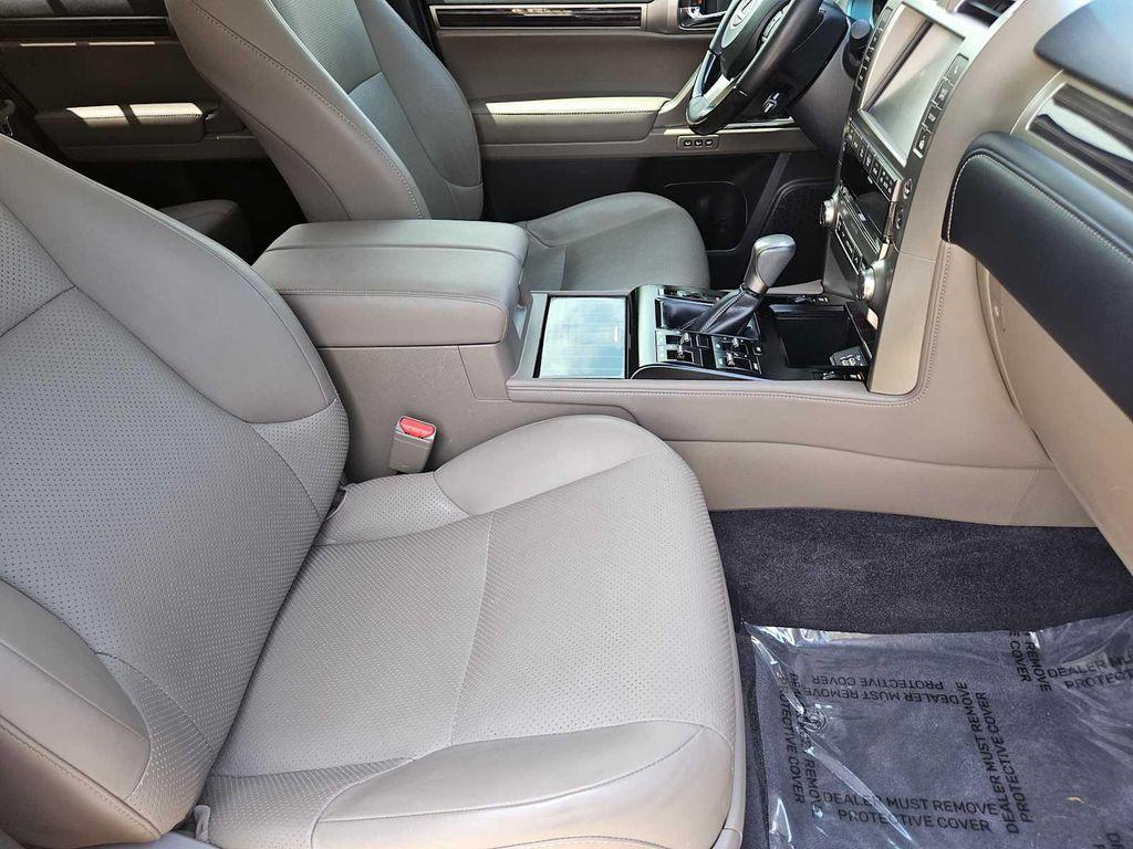 used 2020 Lexus GX 460 car, priced at $47,995